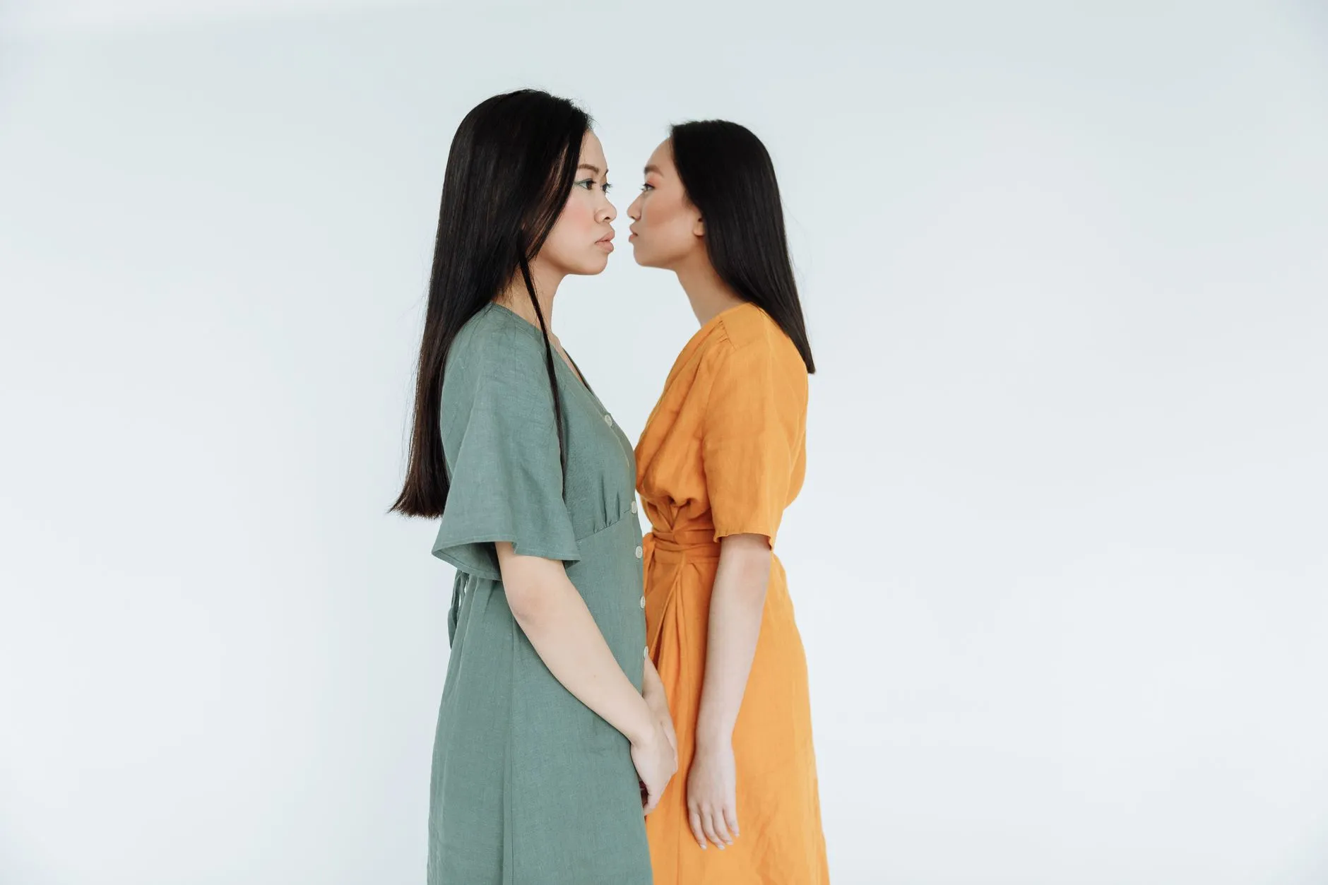 上海二手交易平台服务解析:电子商务模式如何助力企业闲置资产处置